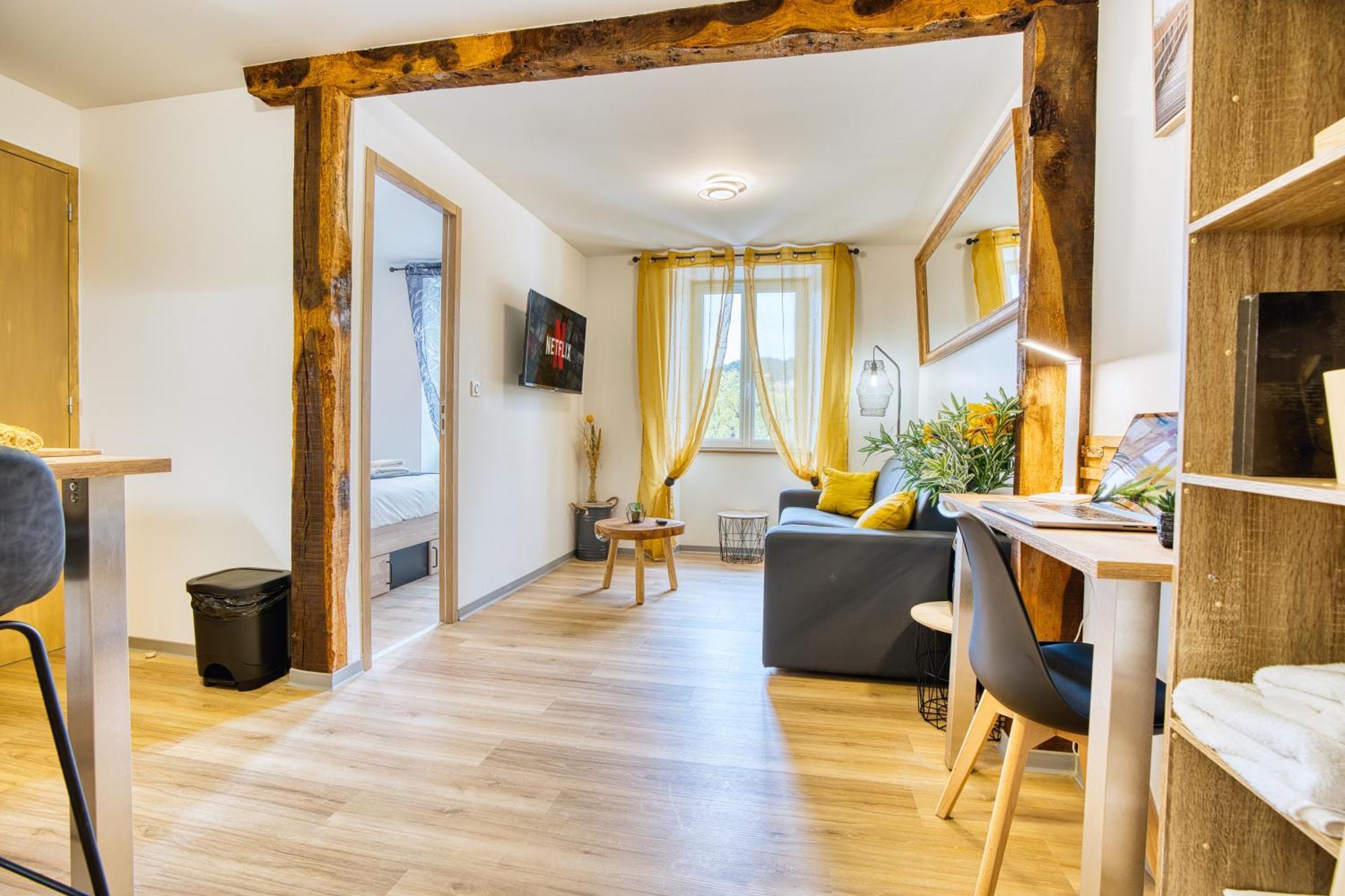 Appartamento Les Hourtous Netflix Wi-Fi Fibre Terasse 4 Pers Banassac Esterno foto